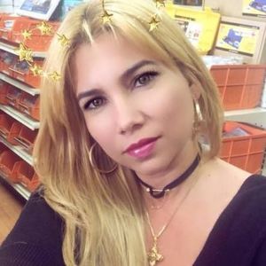 Meet your Posher, Lilly